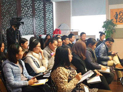 管理培訓專家傅宗科先生伍福廳授課